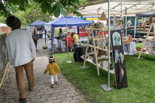 Marché Artisanal de Mies